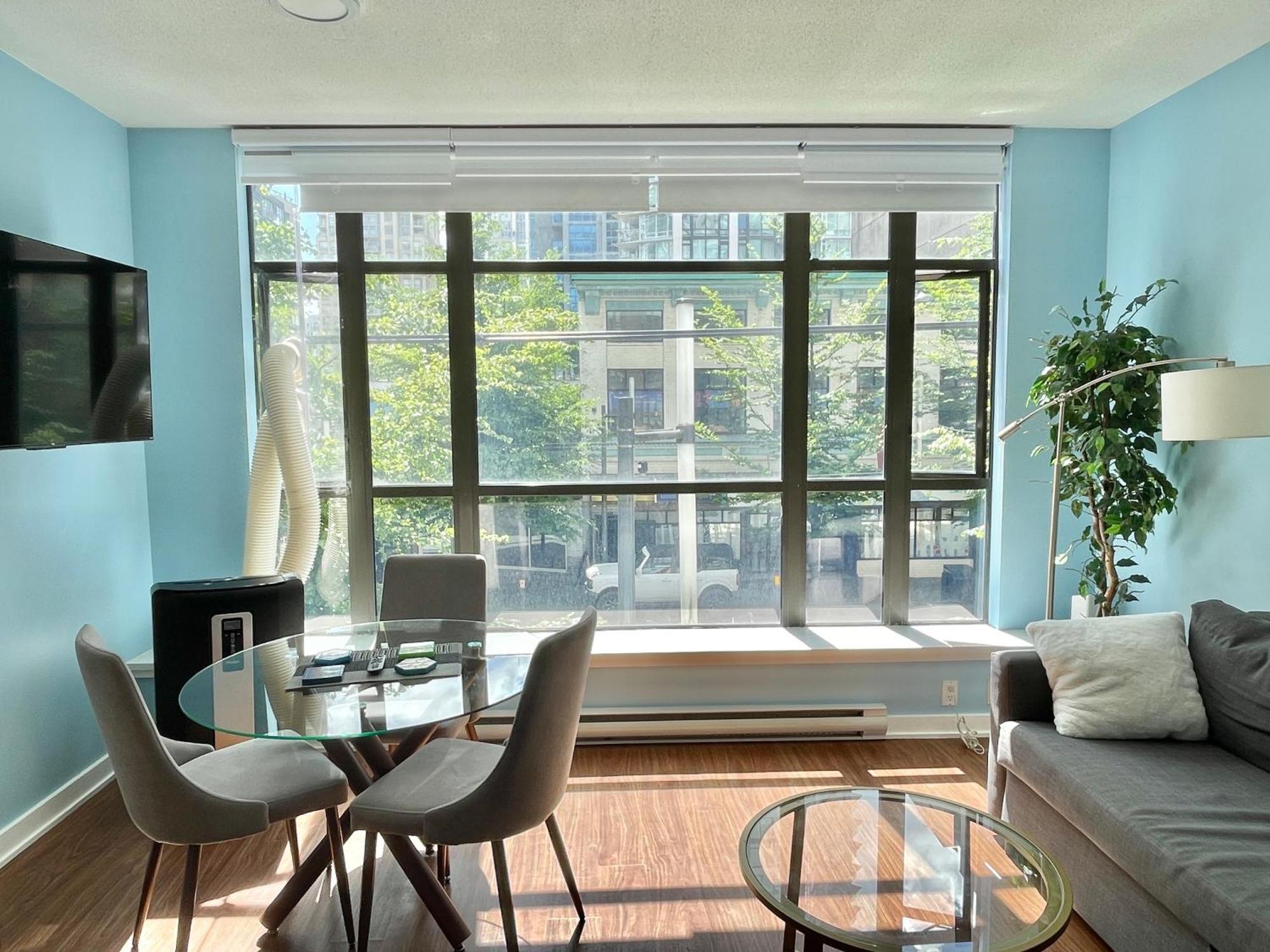 Downtown 1Br Condo At Granville Strip Near English Bay Vancouver Zewnętrze zdjęcie