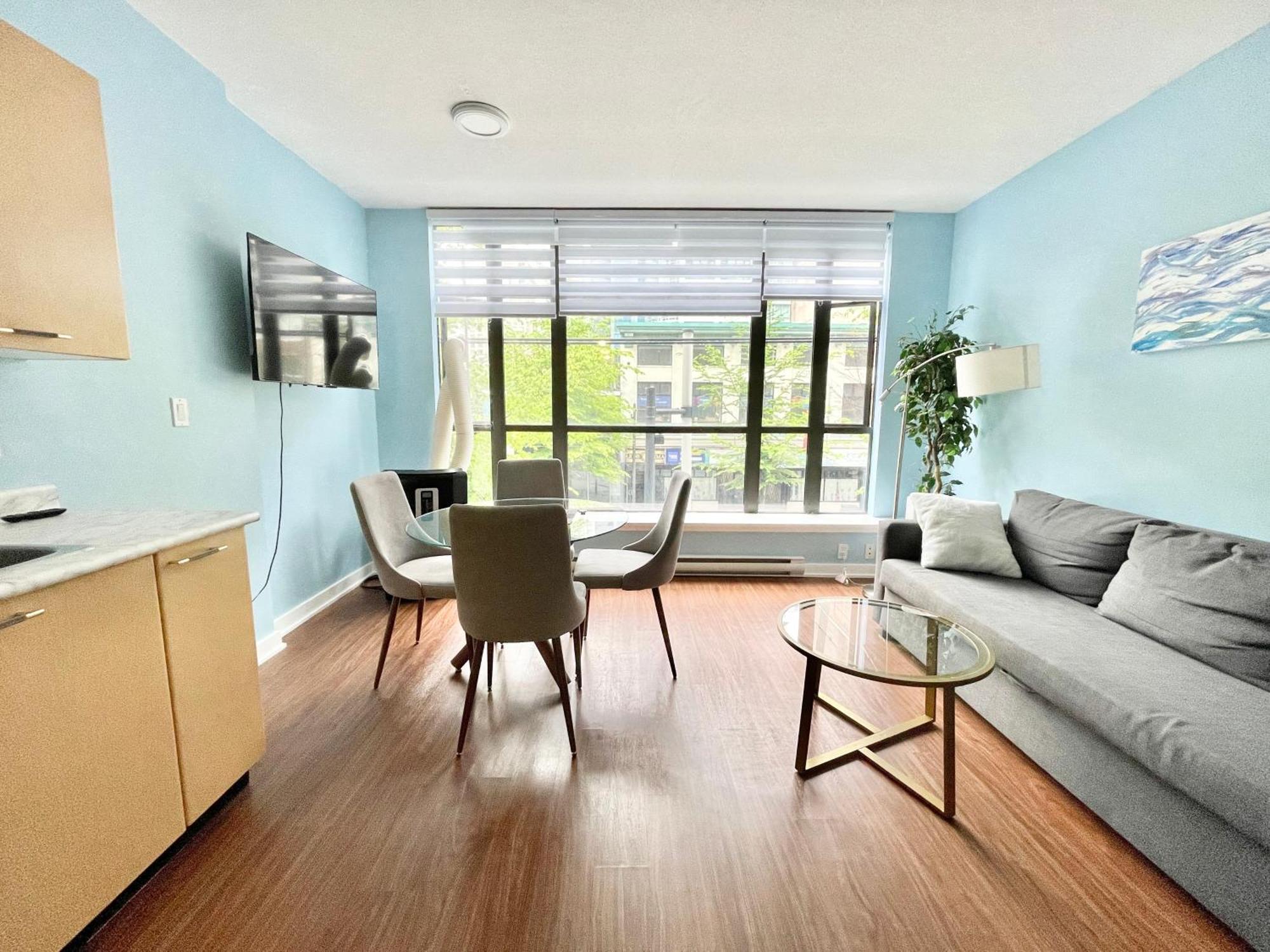 Downtown 1Br Condo At Granville Strip Near English Bay Vancouver Zewnętrze zdjęcie